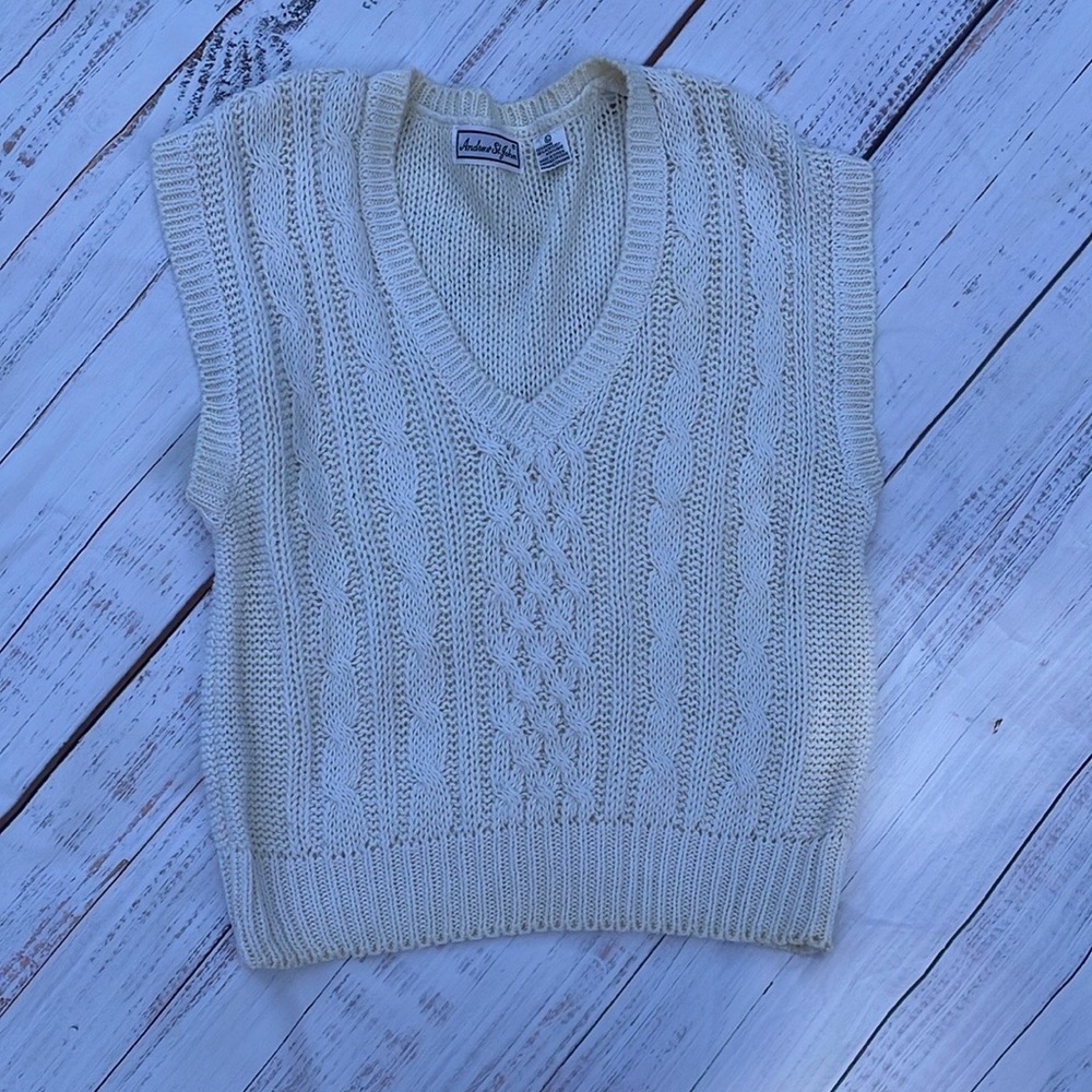 Vintage Andrew St. John Cream V-Neck Cable Knit Sweater